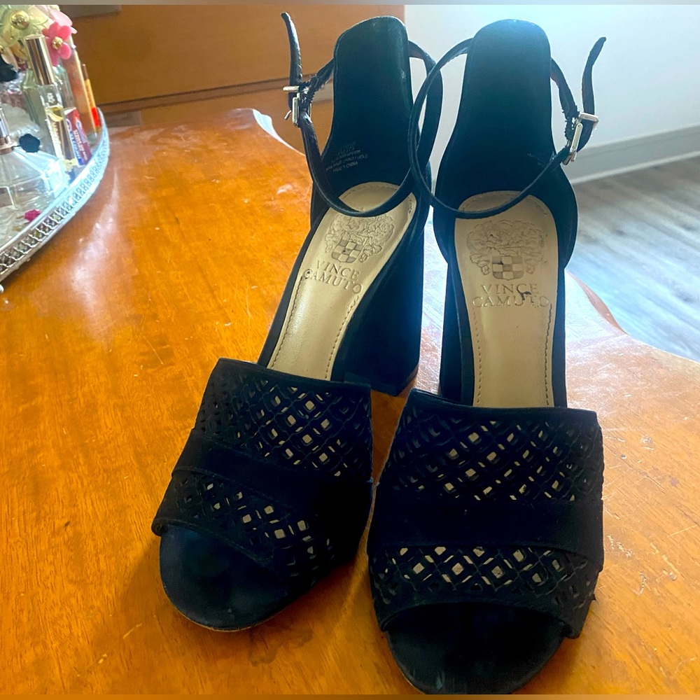 Vince Camino block heels size 7M